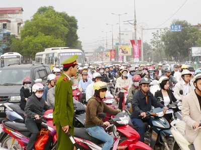 Từ 21/7, hơn 4,4 triệu xe máy tại Hà Nội sẽ phải nộp phí bảo trì đường bộ. Ảnh: Trọng Đảng