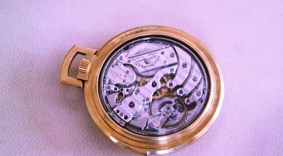 Quá trình lắp ráp thủ công đồng hồ Patek Philippe đáng thèm muốn nhất thế giới (3)