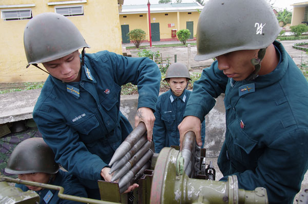 Lá chắn thép bảo vệ vùng trời thành phố Cảng