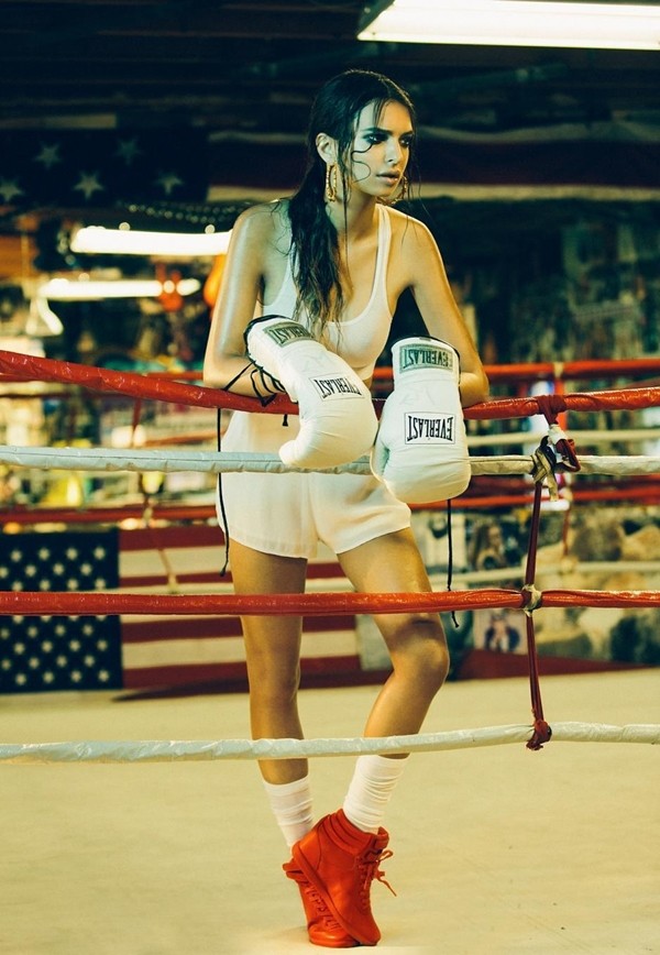 Bỏng mắt với bộ ảnh boxing quyến rũ của chân dài nước Mỹ 4