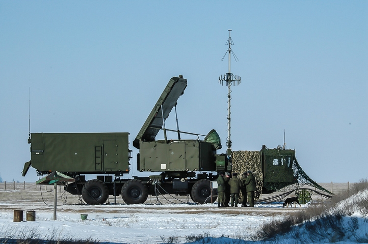 Siêu tên lửa S-400 sẵn sàng chiến đấu