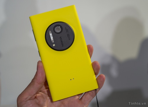 Lumia1020