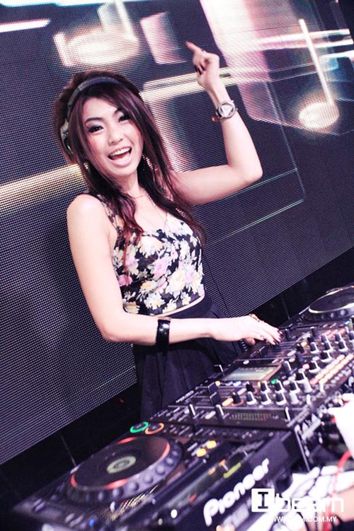 5 nữ DJ nóng bỏng nhất Thái Lan