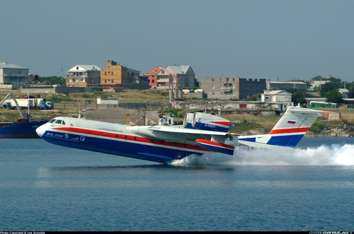 Thủy phi cơ Be-200 được Nga giới thiệu tới Việt Nam.