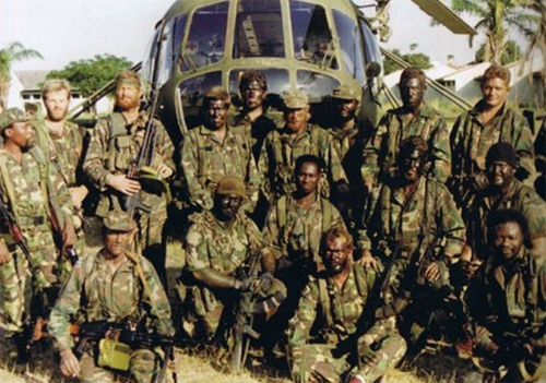  Lính đánh thuê ở Angola.