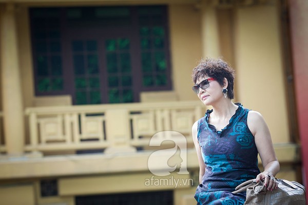 NSƯT Minh Châu - người đàn bà sống đơn độc nhưng không cô đơn | NSƯT Minh Châu,Người đàn bà nghịch cát,Minh Châu 2013