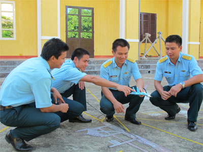 Phi công lái Su-30 Việt Nam tiết lộ bài huấn luyện