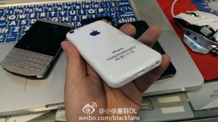 "iPhone giá rẻ" sẽ thay thế iPhone 5 với cái giá không hề rẻ