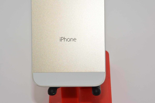Loạt ảnh rõ nét của iPhone 5S màu rượu champagne