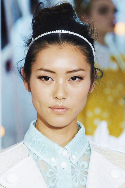 Gương mặt người mẫu Châu Á duy nhất lọt danh sách của Forbes