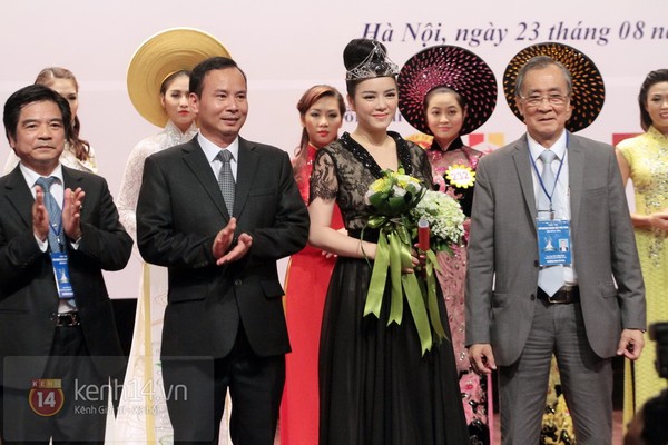 5 người đẹp của showbiz Việt được thế giới chú ý 22