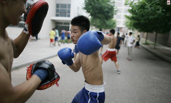 Đột nhập những "lò luyện" VĐV nhí đầy khắc nghiệt ở Trung Quốc 14