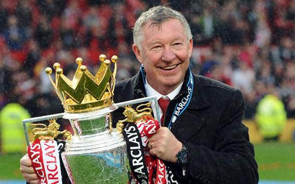 Thành Manchester tặng Sir Alex "quà" tri ân độc đáo