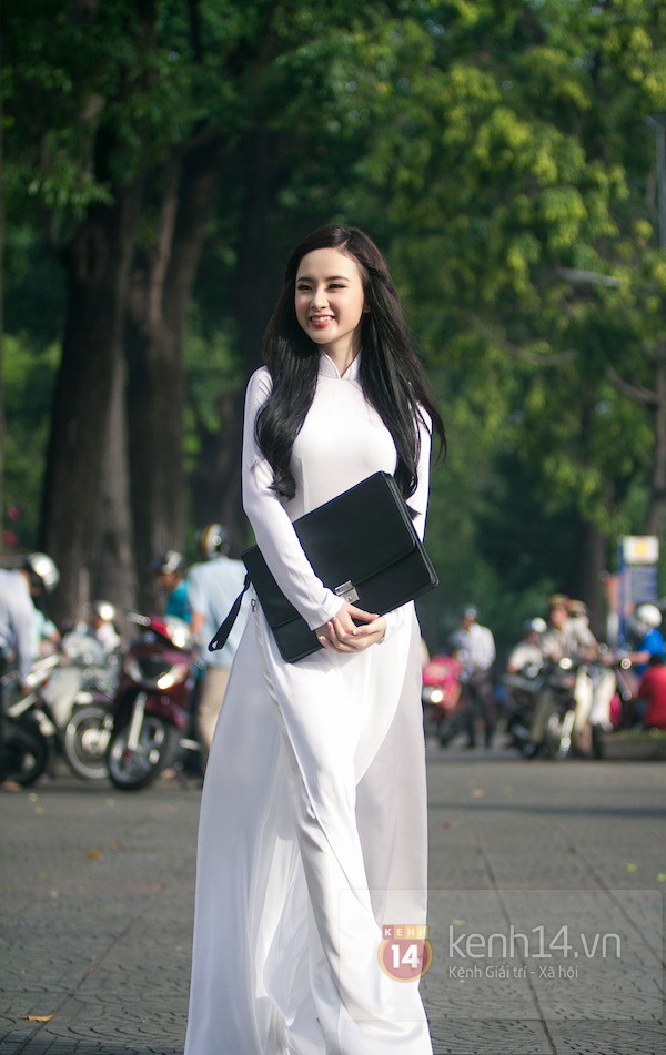 Angela Phương Trinh tinh khôi trong tà áo dài sau scandal "cấm diễn" 5