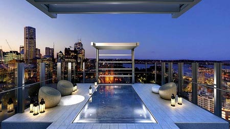 The rooftop swimming pool at The Residence Hyde Park in Sydney. (Internet Photo)