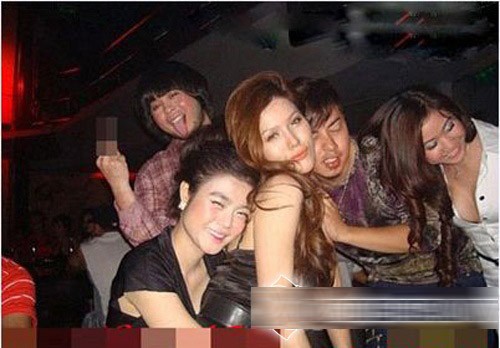 Những hiểm họa dễ biến thành scandal khi sao Việt đi bar 5