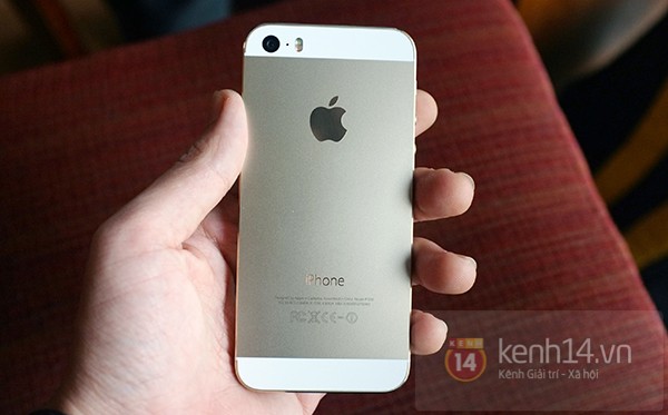 Cảm nhận thực tế chiếc iPhone 5S mới về Việt Nam 