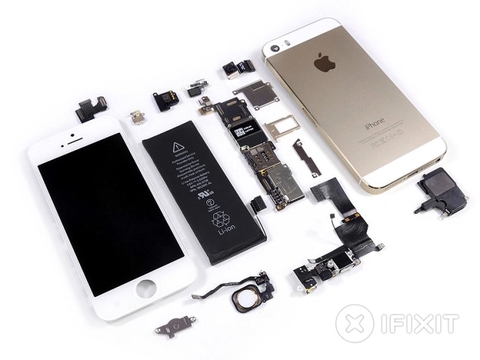 Mổ “bụng” smartphone cao cấp nhất của Apple