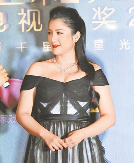 Hoa hậu Trung Quốc dọa kiện vụ béo phì do thuốc tránh thai 2