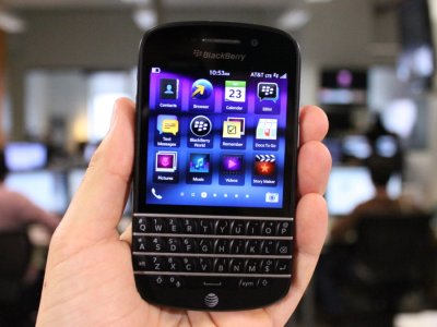 14-blackberry-q10.jpg