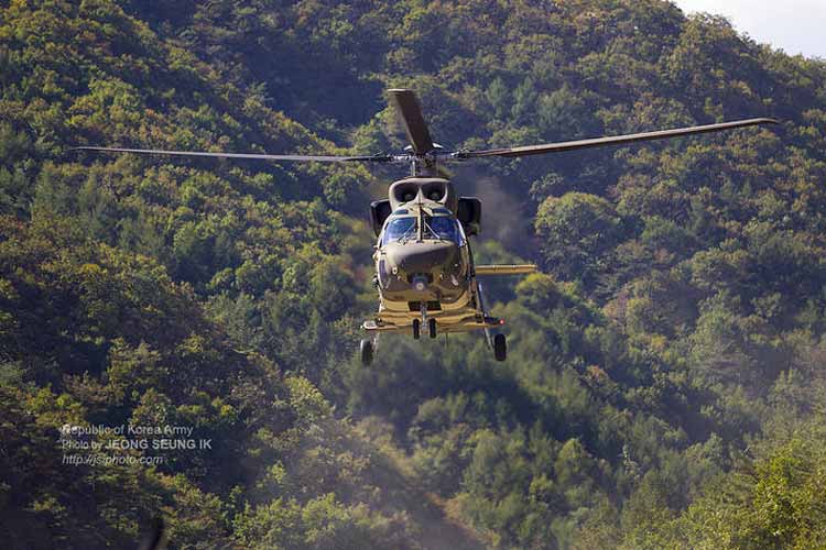 Hàn Quốc bất ngờ khoe sức mạnh dàn trực thăng chiến đấu