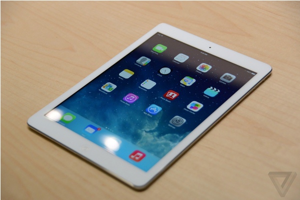 Trên tay iPad Air