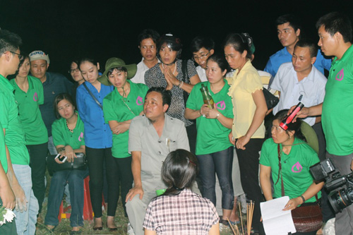 Nghi vấn lừa đảo, làm giả hài cốt liệt sĩ để thu tiền tỉ: Bộ Công an vào cuộc  d