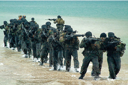Đặc nhiệm hải quân SEALs Thái Lan huấn luyện chiến đấu