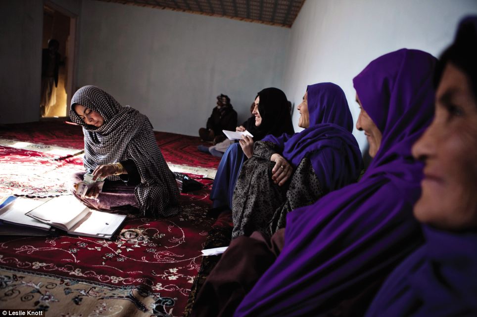 Tiết kiệm Nhóm: Những hình ảnh tuyệt đẹp mang đến cho cuộc sống, chi tiết bất thường, khả năng phục hồi của người dân Afghanistan