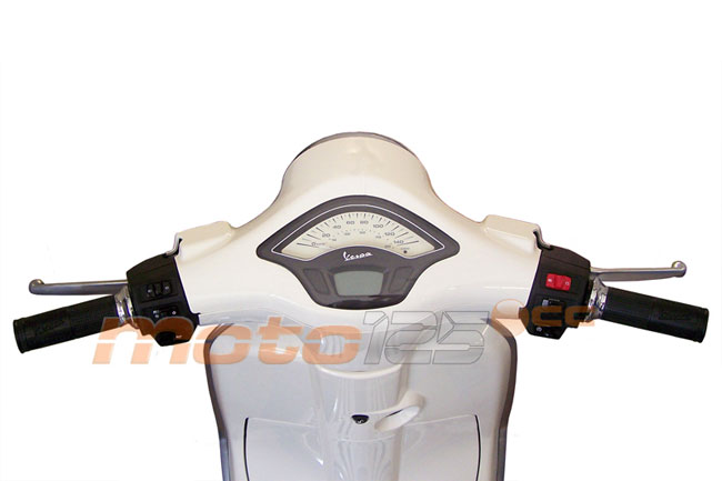 Lộ ảnh Vespa Primavera 2014 - Xe sắp ra mắt tại Việt Nam 5