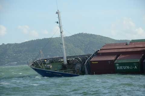 Ảnh hiện trường vụ đâm tàu trên biển Vũng Tàu