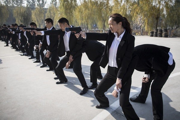 Cận cảnh luyện tập của những nữ vệ sĩ Trung Quốc 5