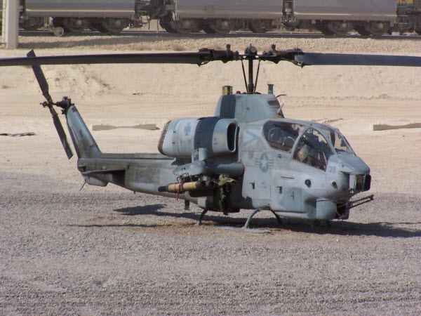 Trực thăng tấn công Cobra của Mỹ có tốc bay rất nhanh vầ tấn công chính xác.