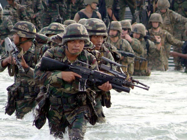 Lực lượng thủy quân lục chiến mới thành lập của Malaysia sẽ phối hợp chặt chẻ với Hải quân Mỹ trong các hoạt động nhằm ngăn chặn mưu đồ độc chiếm biển Đông của Trung Quốc.