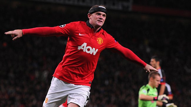  	Rooney không bị Man United giảm lương