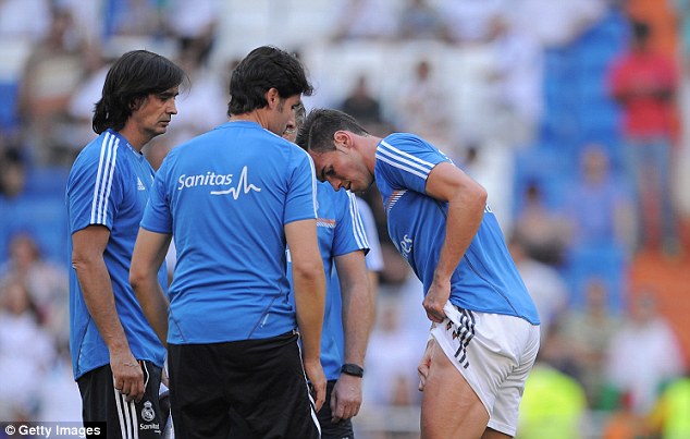 
	Vẫn biết Bale dính chấn thương nhưng anh không nên biến xứ Wales thành trò cười