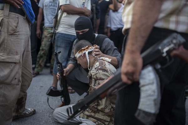 Cảnh hành quyết man rợ ở Syria qua lời kể của một phóng viên ảnh
