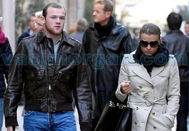 
	Vợ chồng Rooney đồng lòng với London
