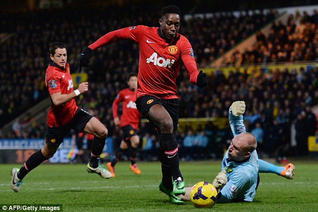  	Welbeck vào sân và ngay lập tức tỏa sáng, giúp Man United thắng 1-0