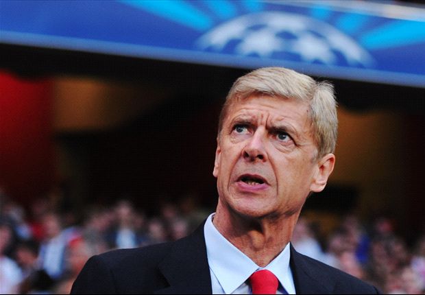  	Wenger đồng ý ký HĐ mới với Arsenal