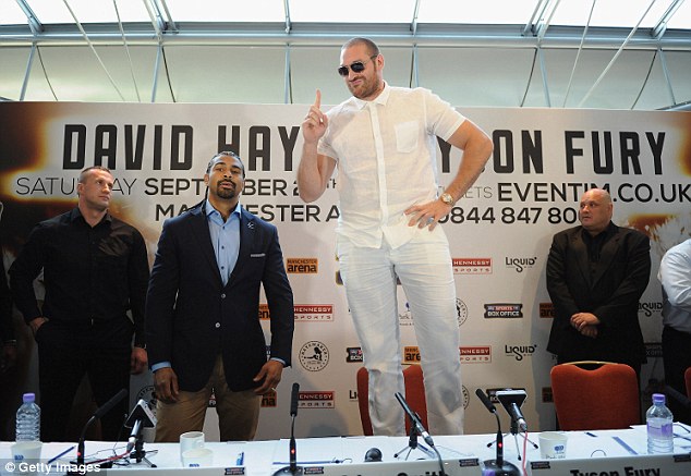 
	David trong buổi họp thông báo trận đấu với Tyson Fury