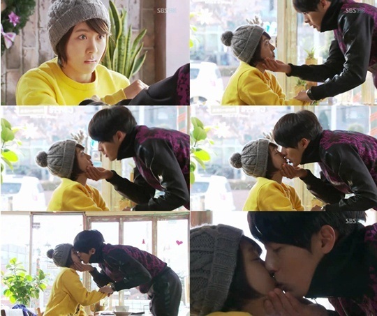 Những "nụ hôn đồ ăn" nổi tiếng trong phim Hàn 5