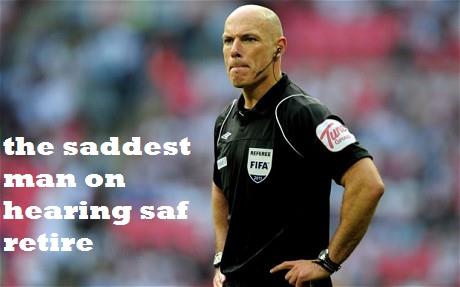 
	Một trong những người buồn nhất khi Sir Alex nghỉ hưu - trọng tài Howard Webb