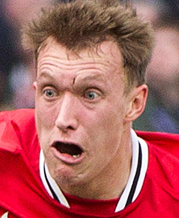  	Phil Jones