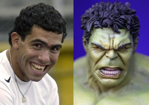  	Tiền đạo Tevez giống Hulk