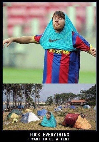 
	Troll Messi mặc áo tập