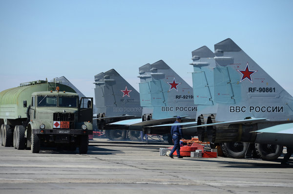 Chiến đấu cơ MiG-29 đỗ tại sân bay Privolzhsky ở vùng Astrakhan, Nga.