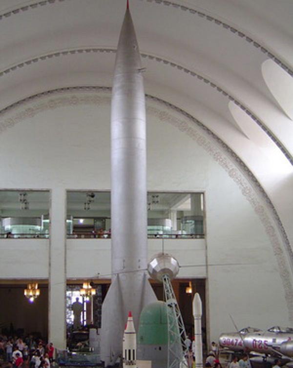 Những gì mà công chúng biết đến DF-1 là một mô hình tên lửa được trưng bày ở trong bảo tàng.