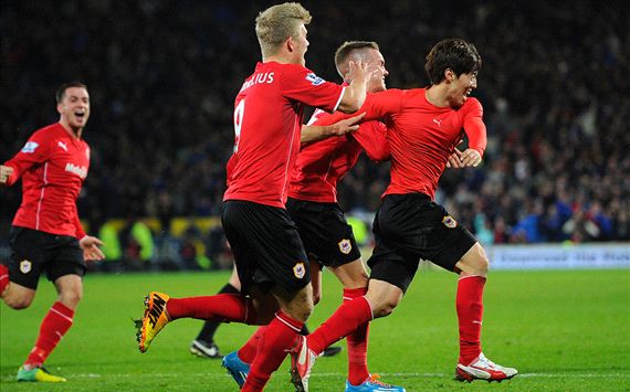  	Đả bại Cardiff vừa cầm hòa Man United 2-2 sẽ mang tới niềm vui không nhỏ cho Pháo thủ
