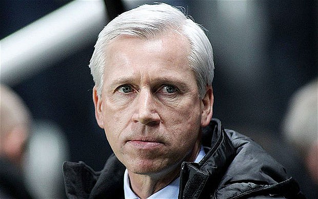 
	HLV Alan Pardew bây giờ...